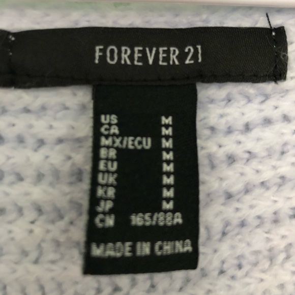 NWOT lavender bell sleeved sweater - Picture 3 of 3